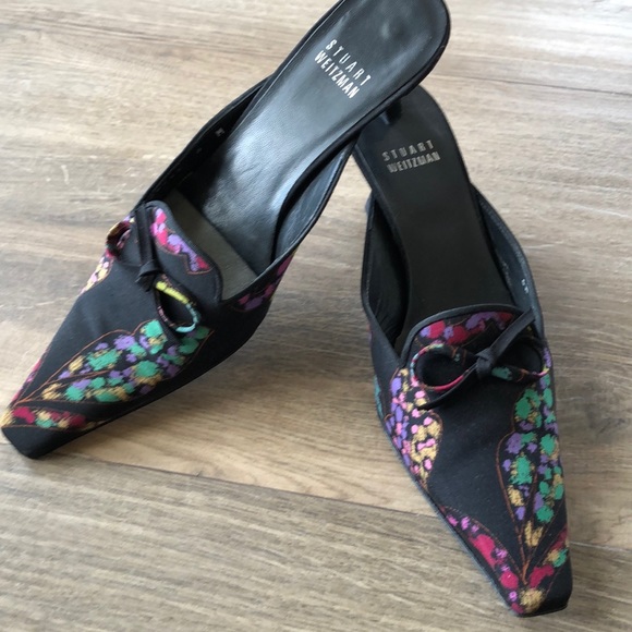 Stuart Weitzman pointy toe shoe - Picture 1 of 5